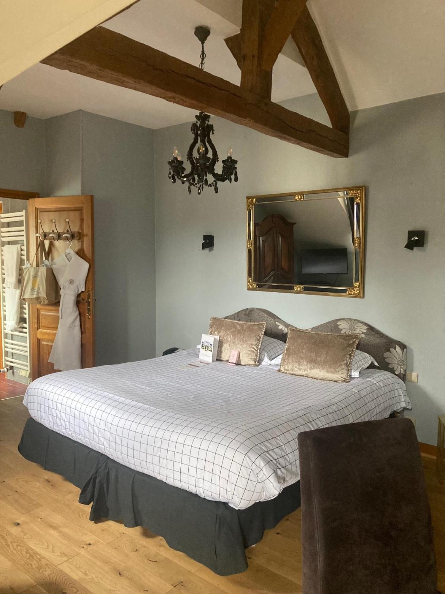 Hotel Domaine De Barive 4*