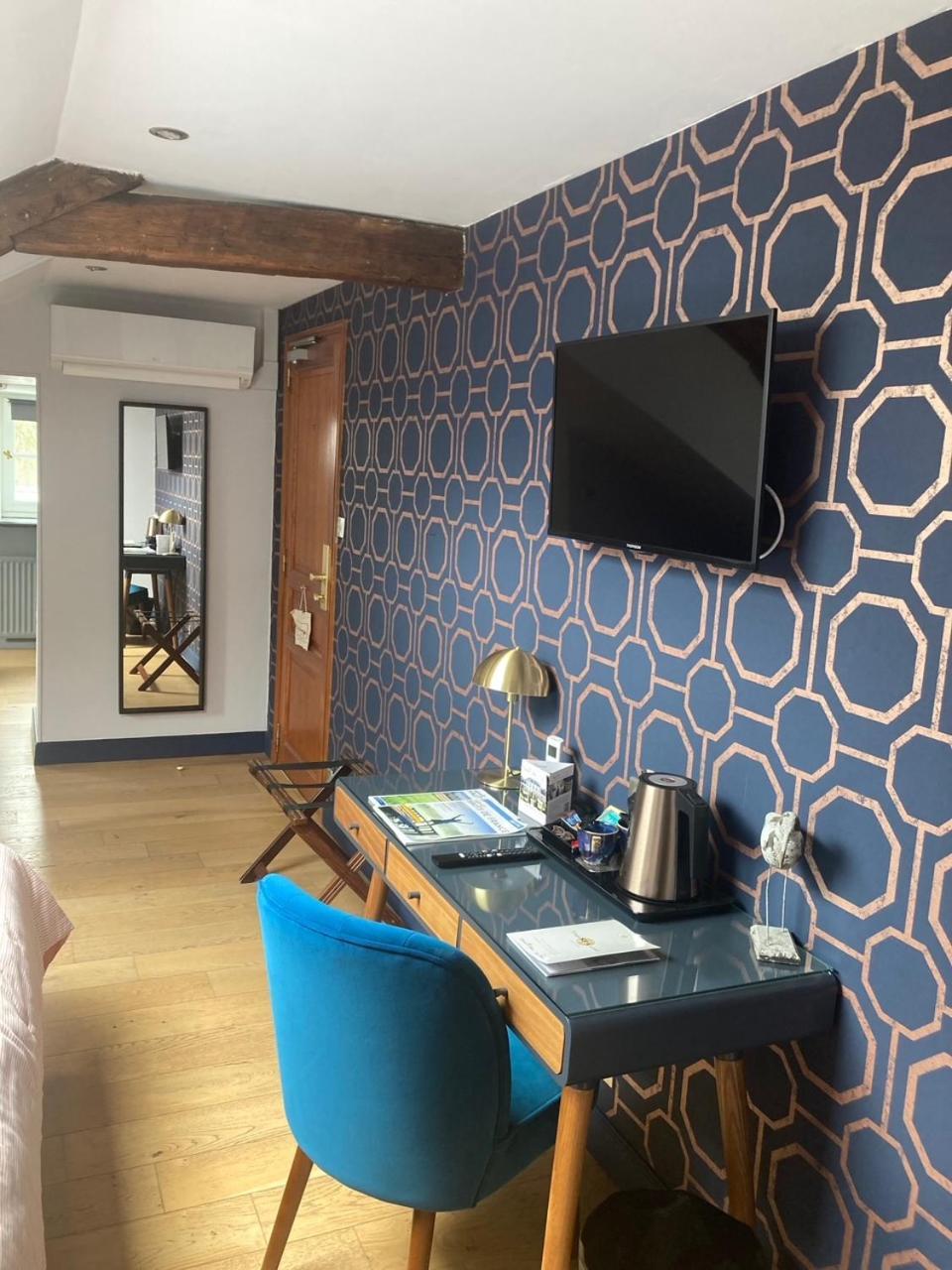 Domaine De Barive Hotel 4*