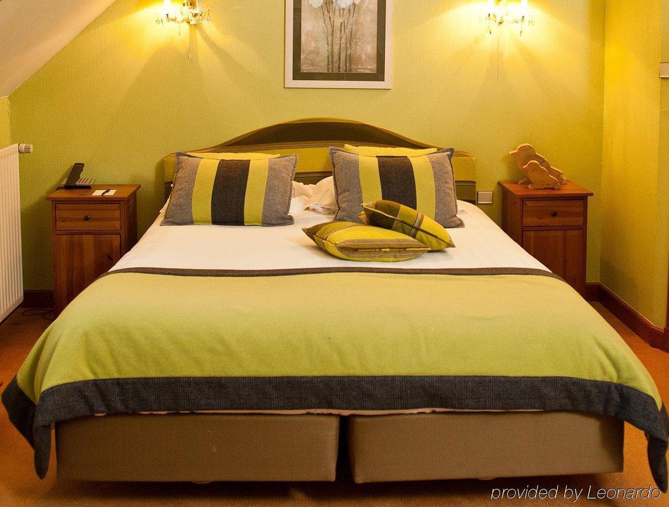 Domaine De Barive Hotel 4*